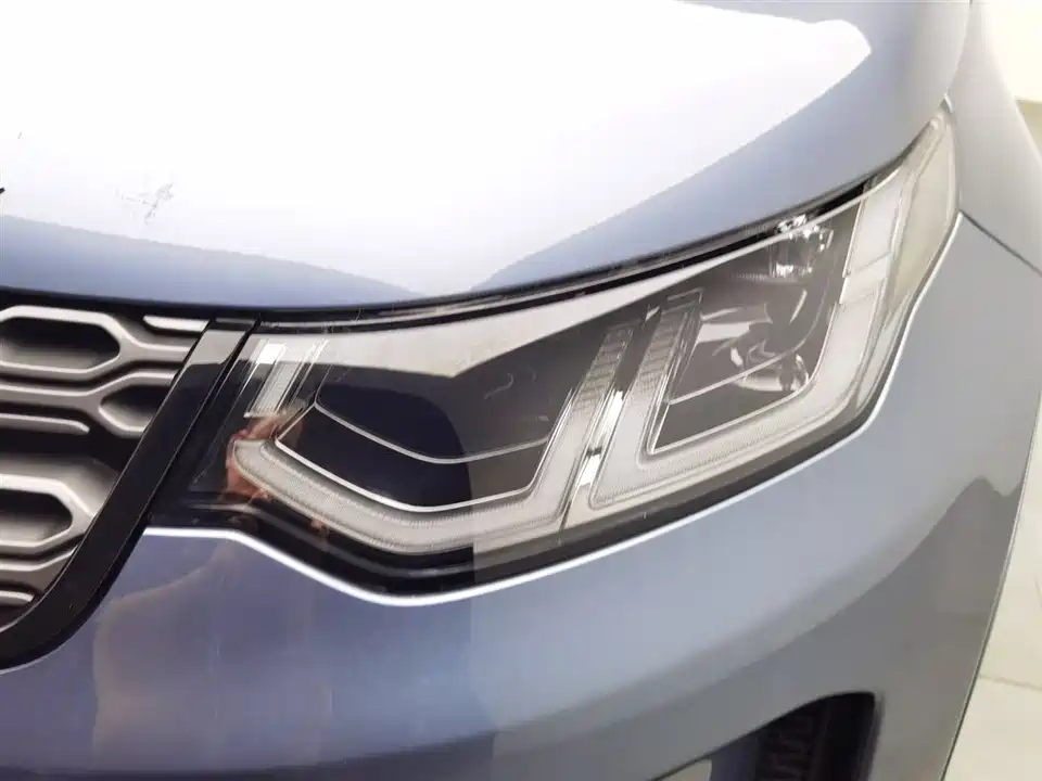 Land Rover Discover sports