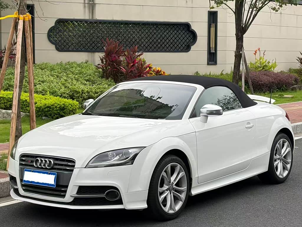 Audi TTS