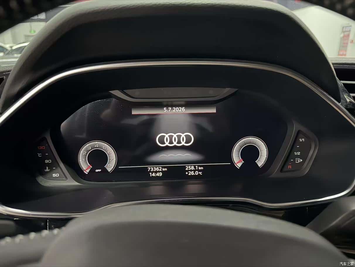 Audi Q3, 2022 все фото