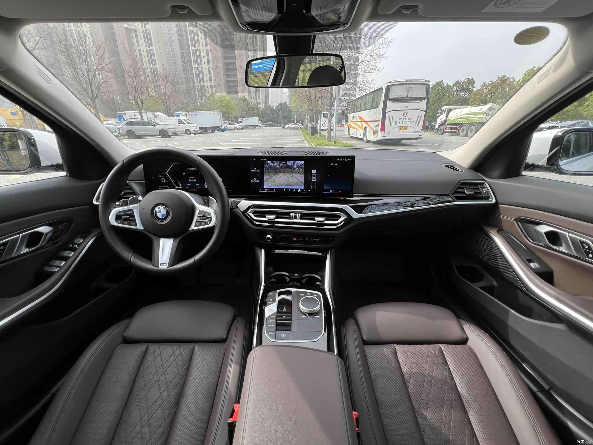 BMW 3 Series, 2024 7