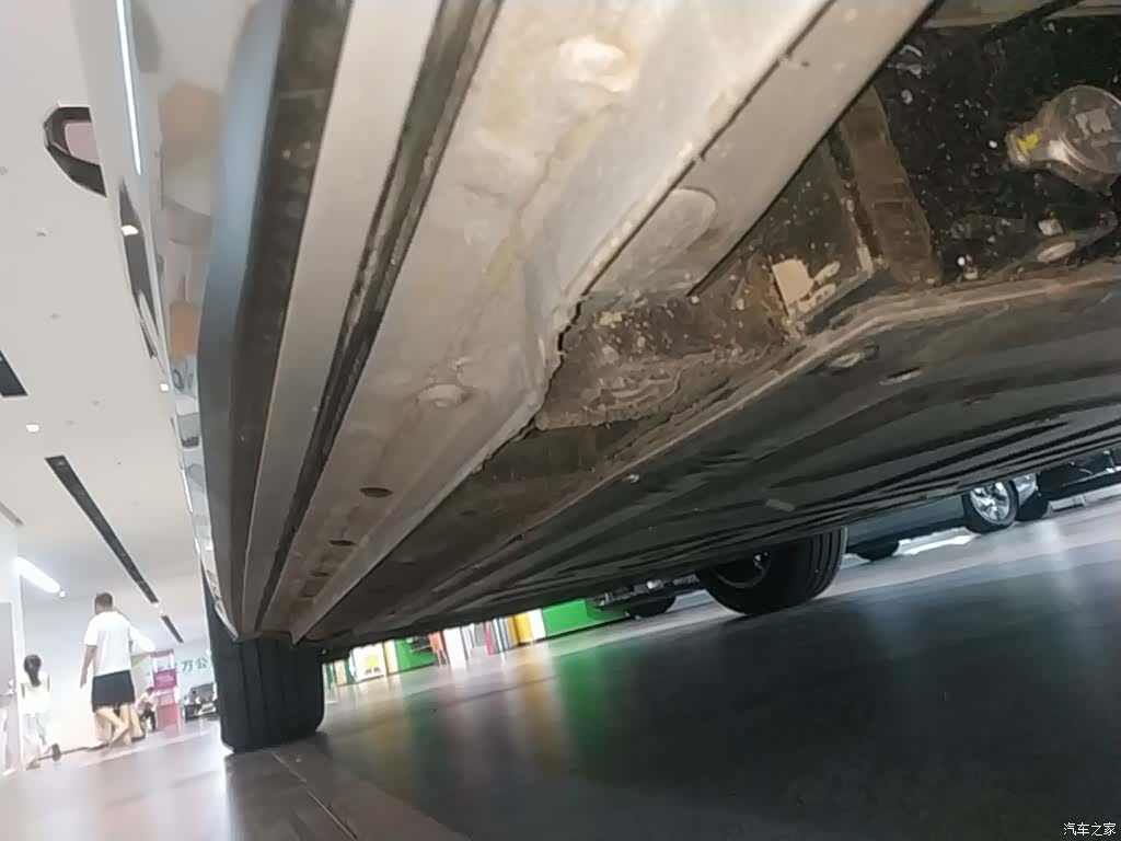 Geely Galaxy E5, 2025 22