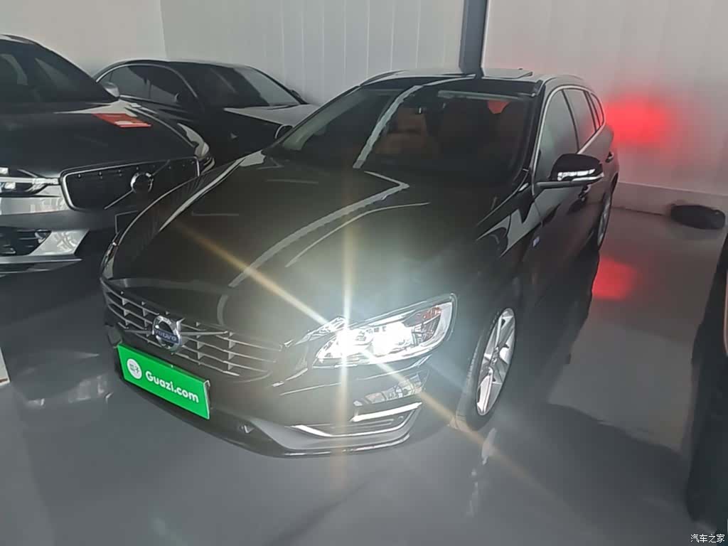 Volvo V60, 2017 1