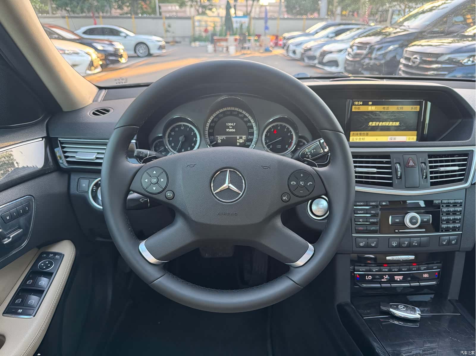 Mercedes-Benz E-Class, 2011 10