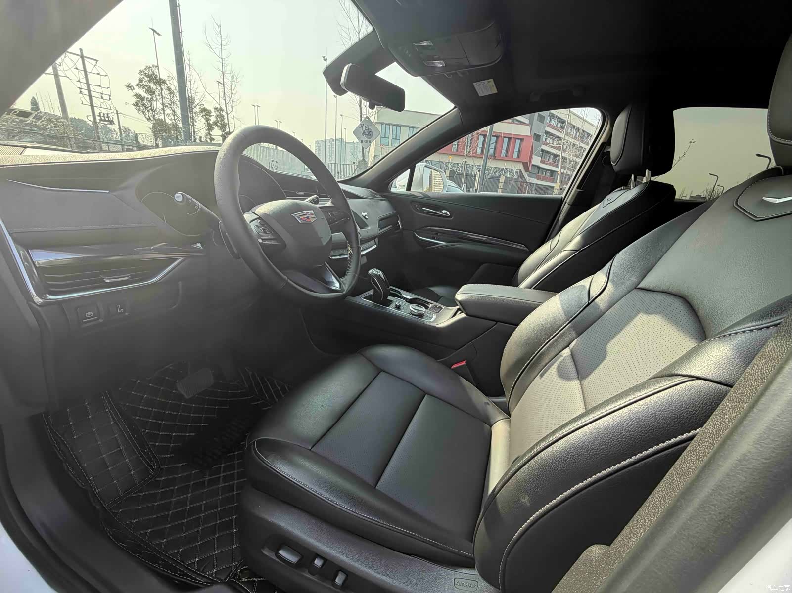 Cadillac XT4, 2019 4