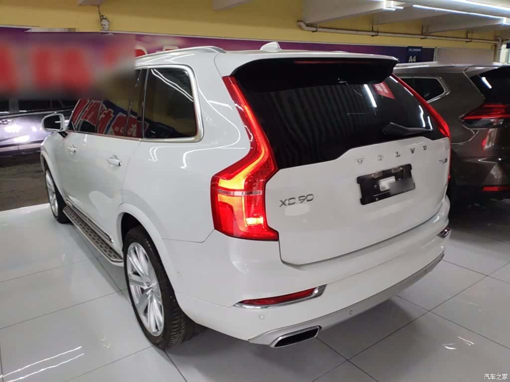 Volvo XC90, 2018 все фото