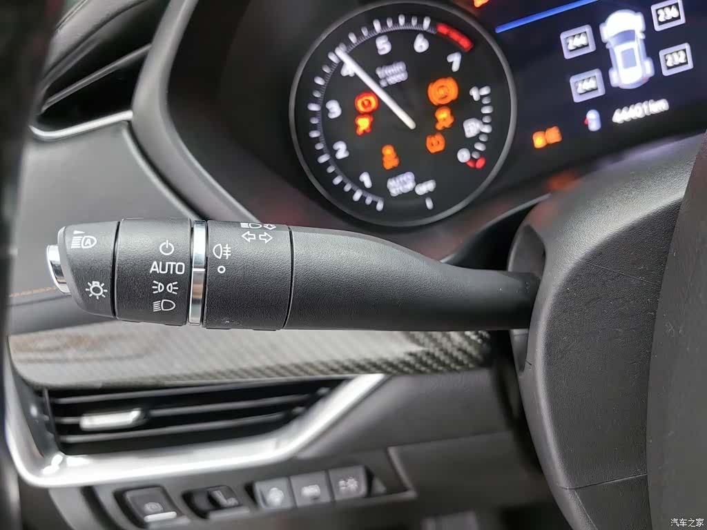 Cadillac XT4, 2018 21