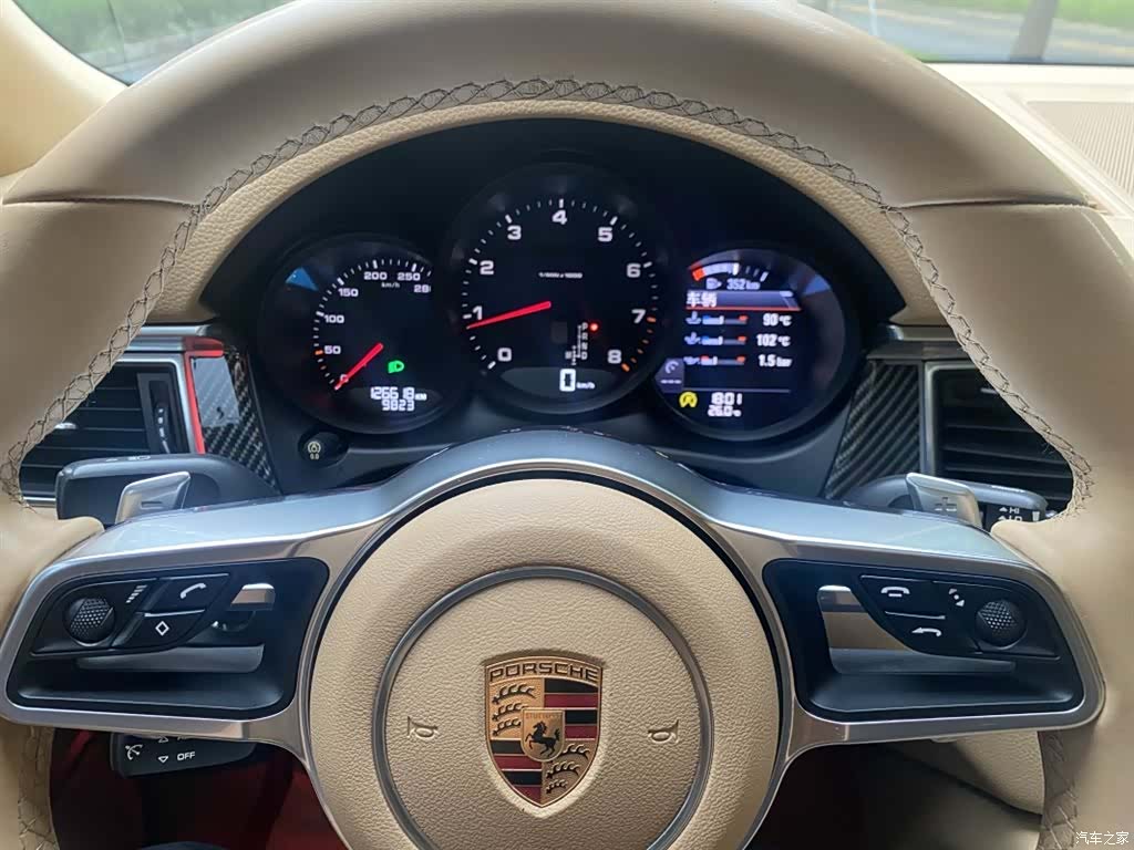 Porsche Macan, 2017 10