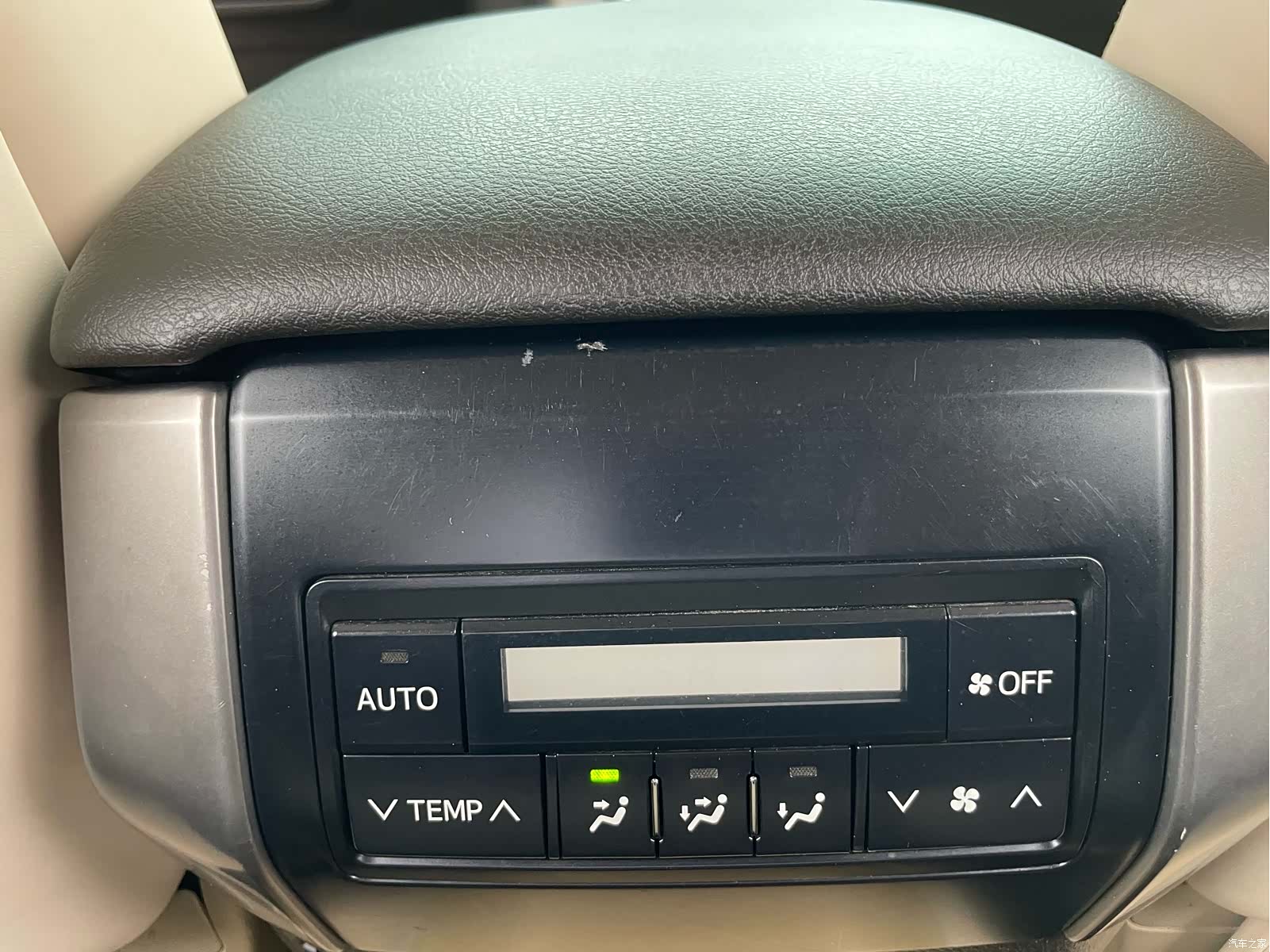 Toyota Prado, 2010 22