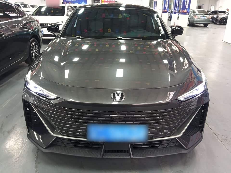 Changan UNI-V