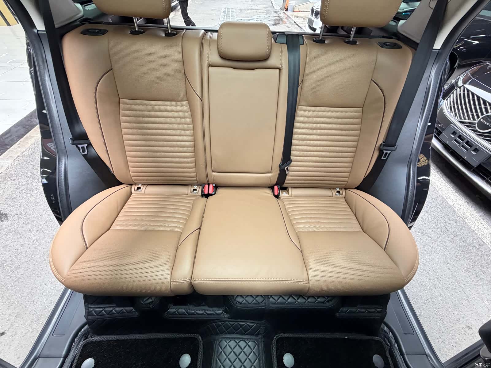 Land Rover Discovery, 2023 25