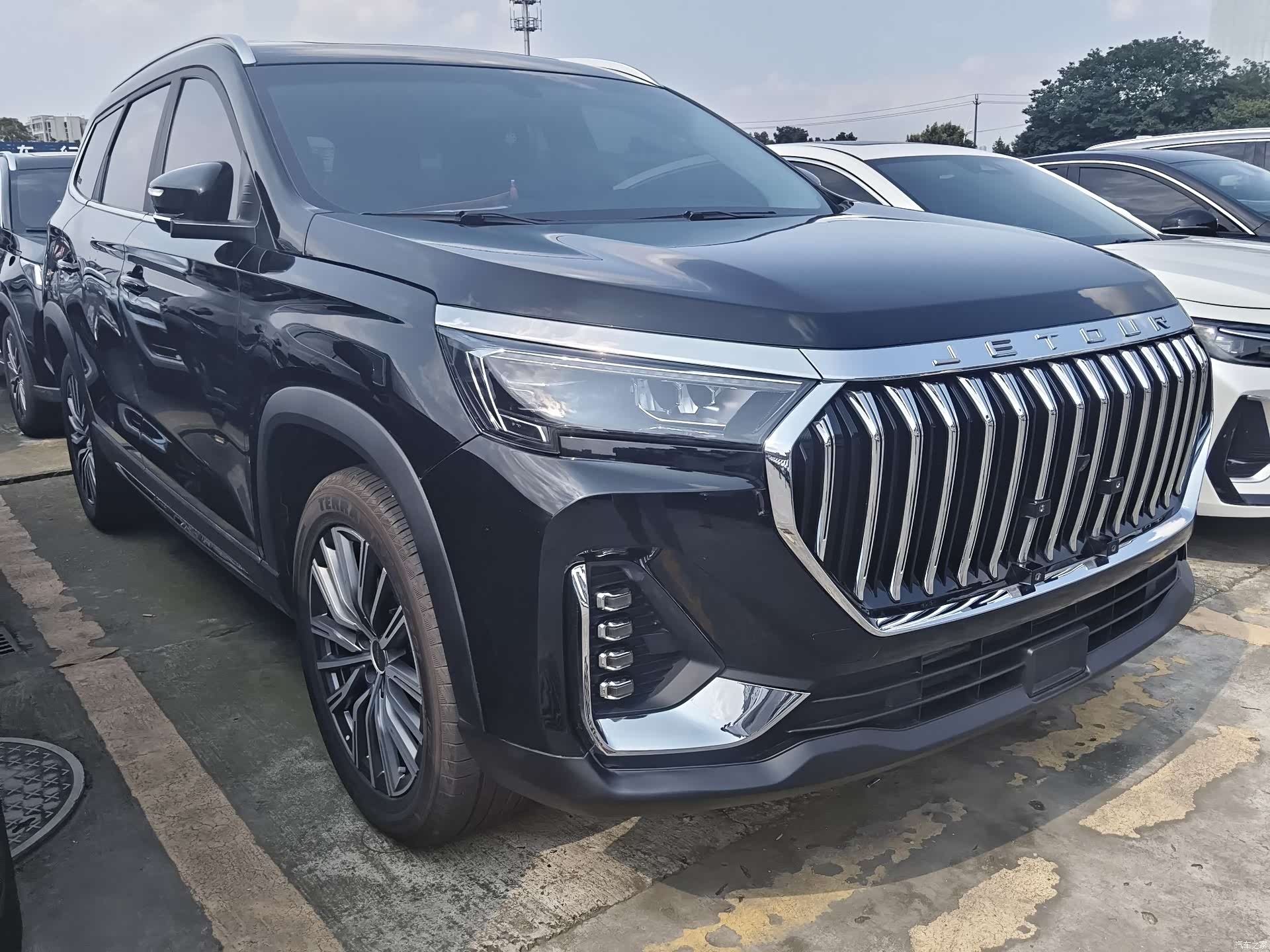 Jetour X90, 2025 3