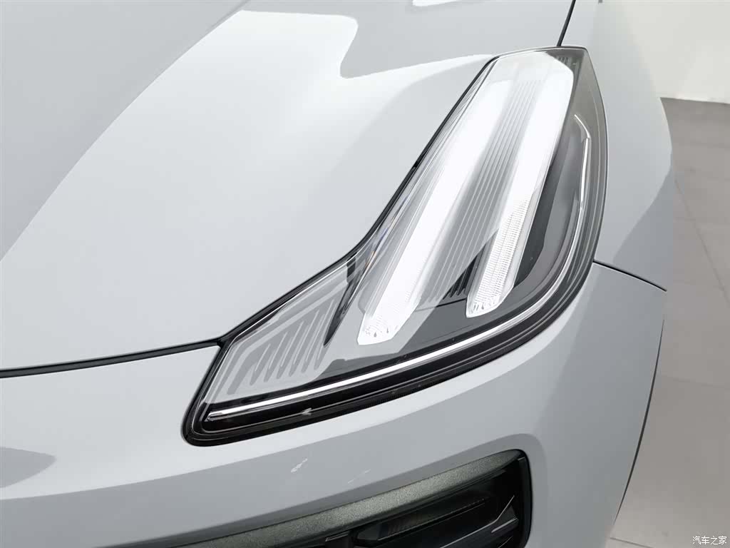 Lynk & Co 02, 2022 7