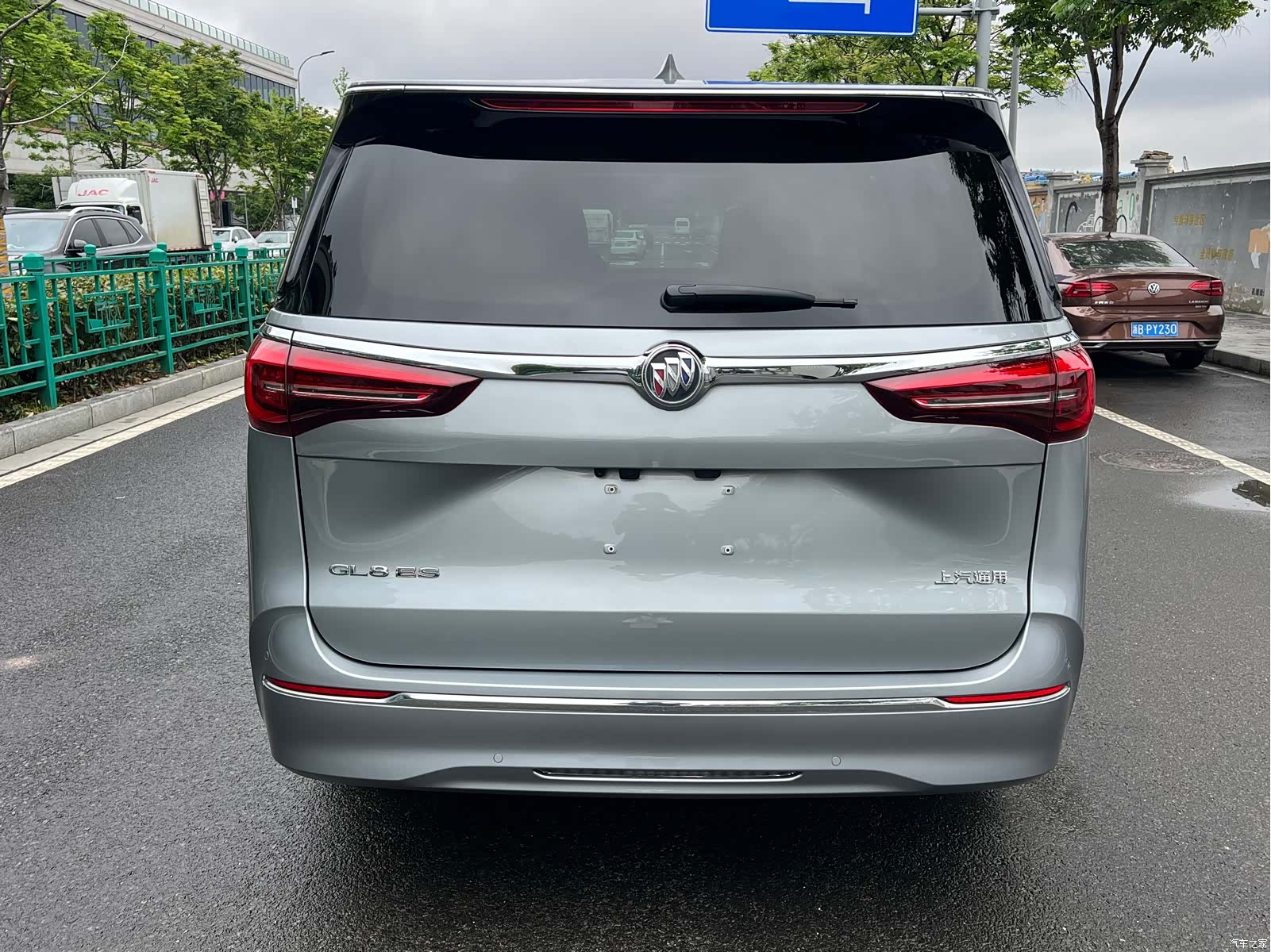 Buick GL8, 2023 15