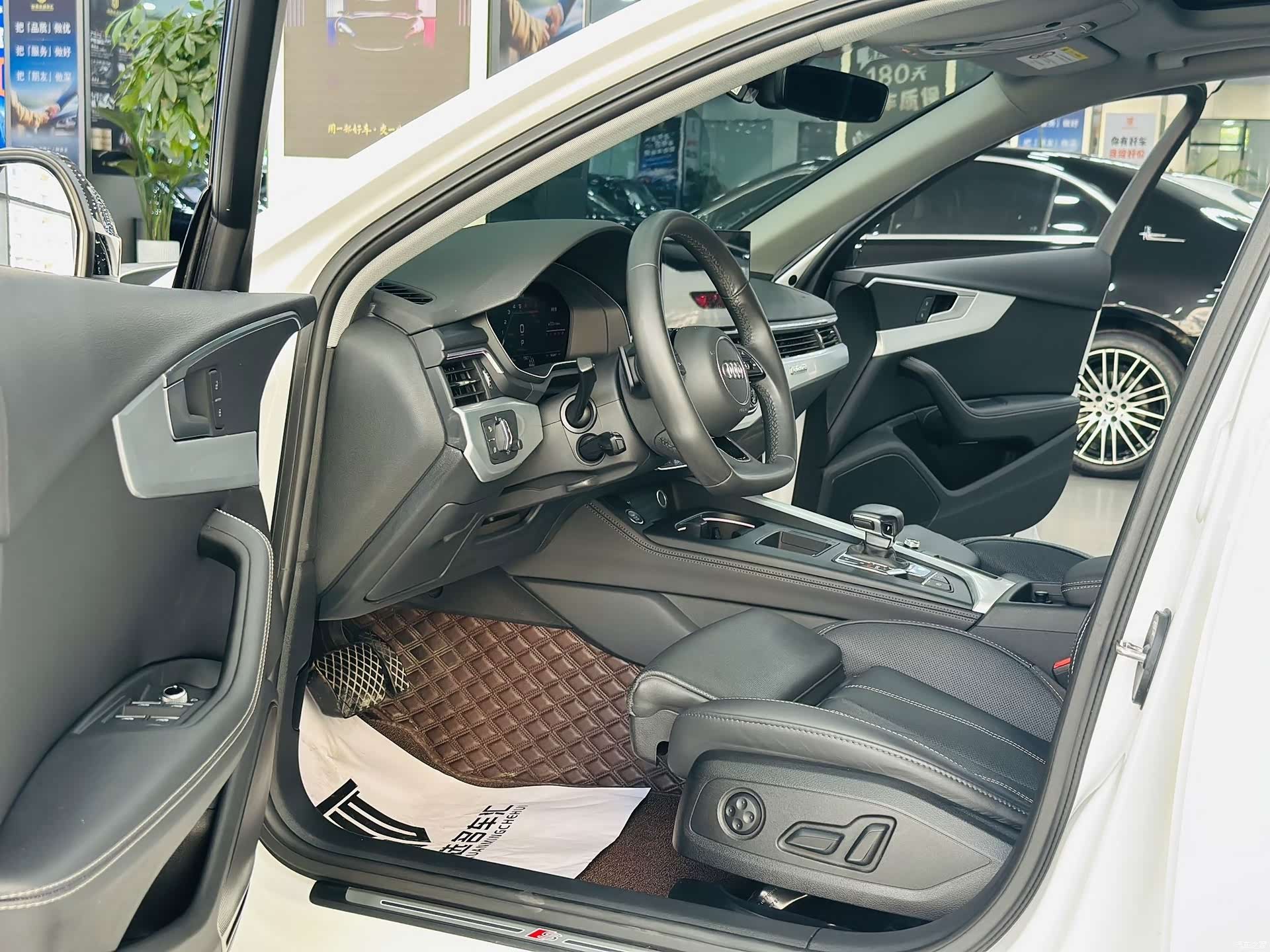 Audi A4L, 2022 4