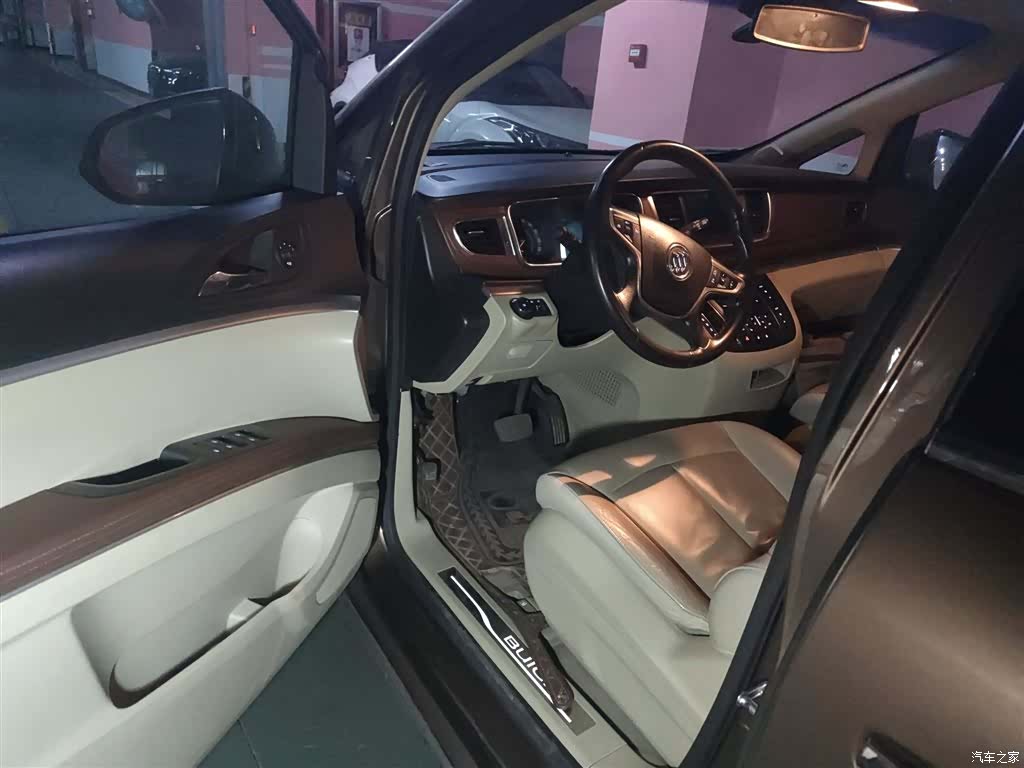 Buick GL8, 2019 14