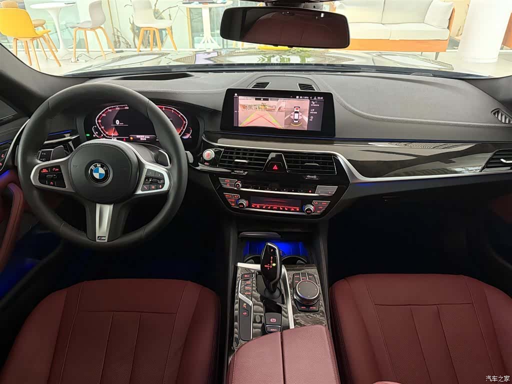 BMW 5 Series, 2020 6