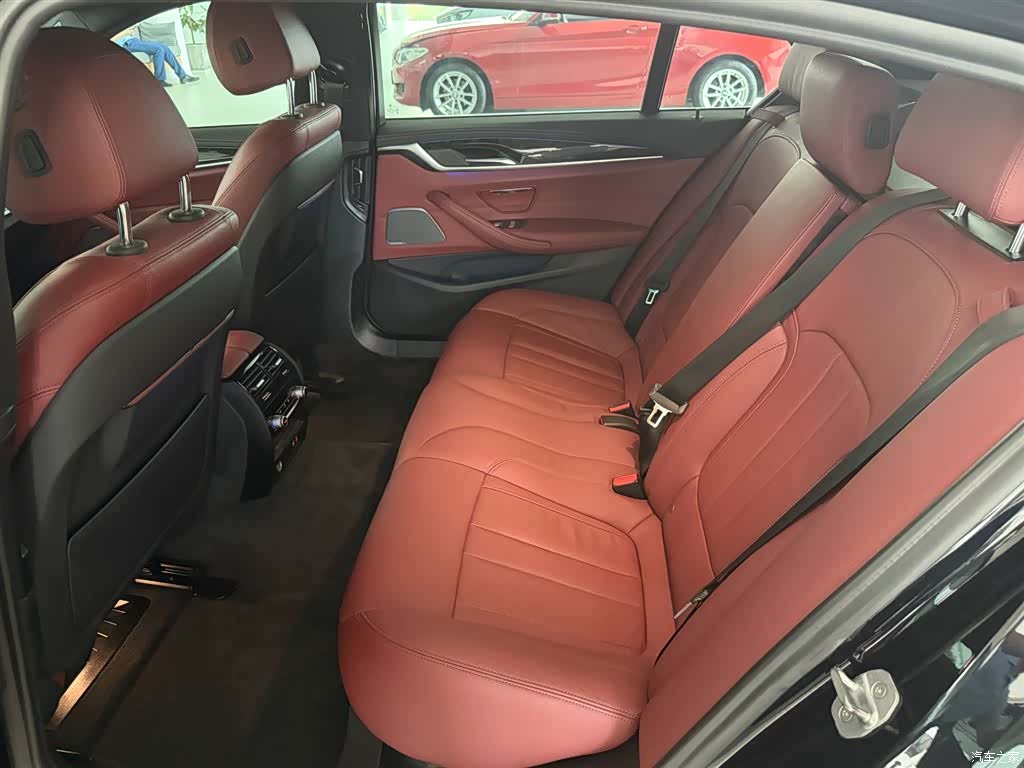 BMW 5 Series, 2020 16