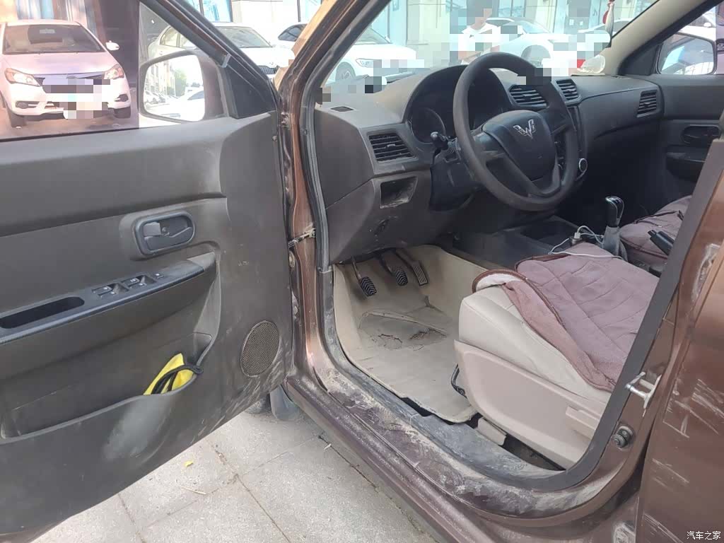 Wuling Hongguang, 2016 14