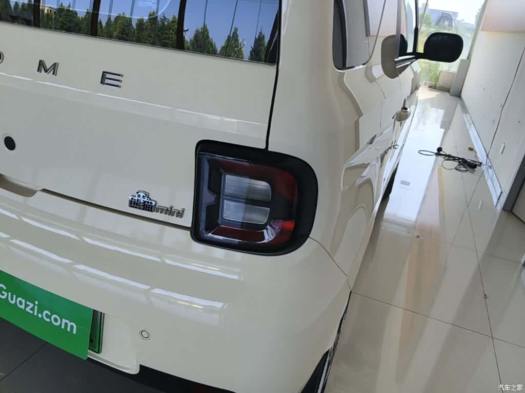Geely Panda, 2025 8