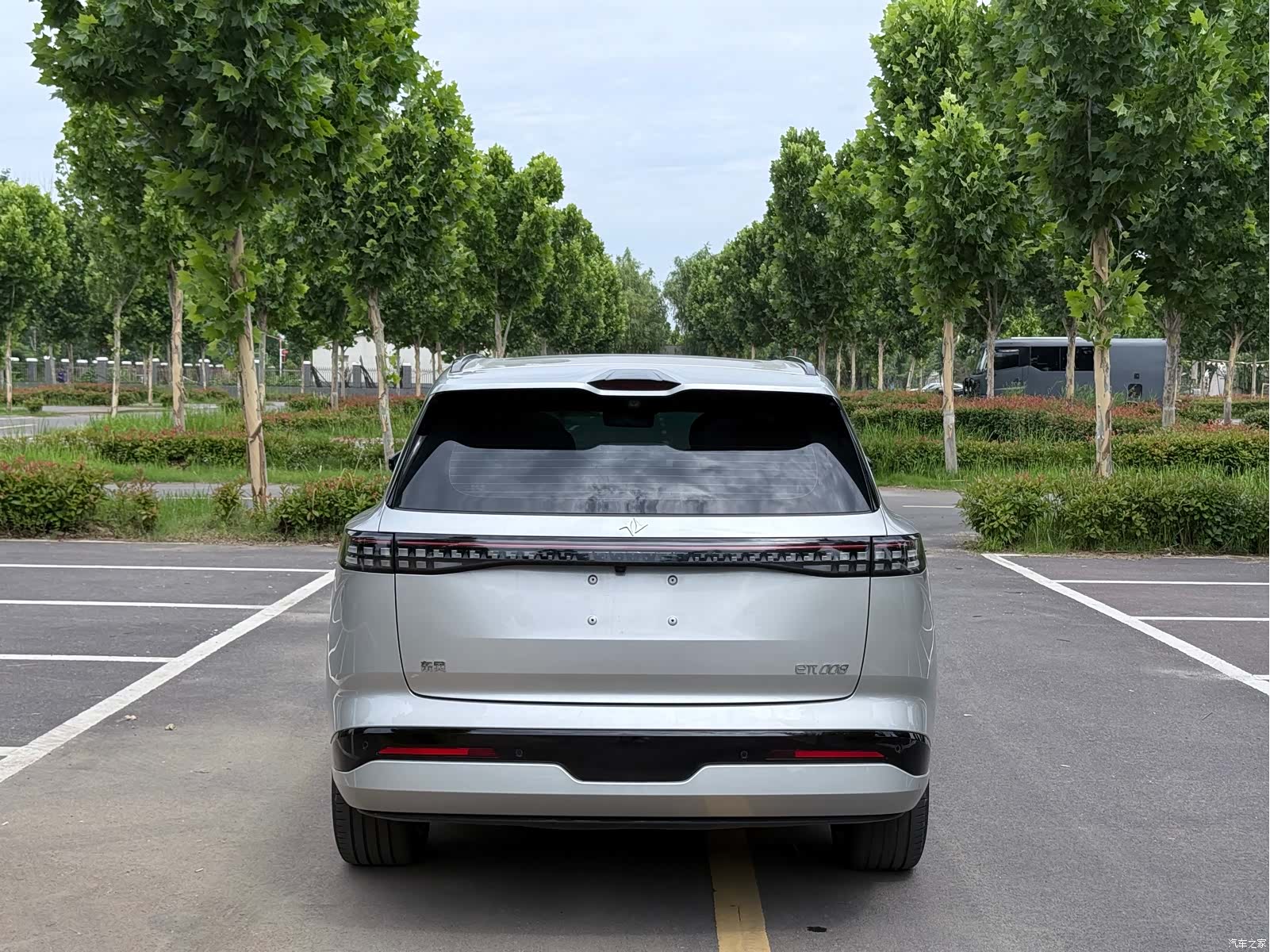 DongFeng eπ008, 2025 7