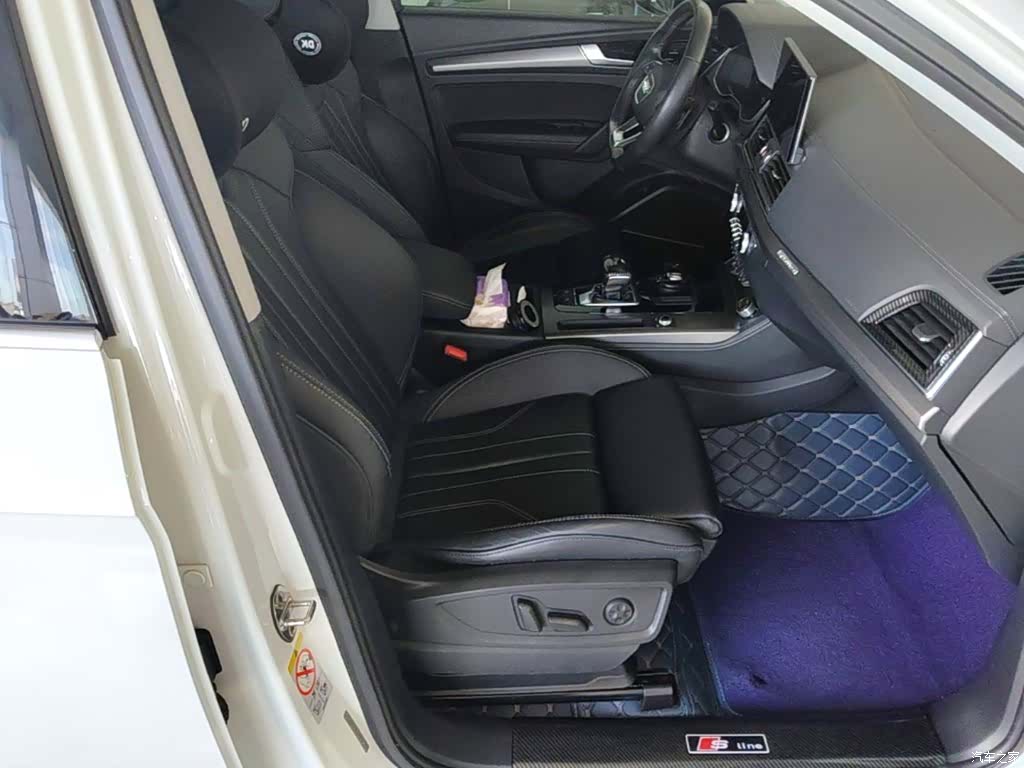 Audi Q5L, 2022 25