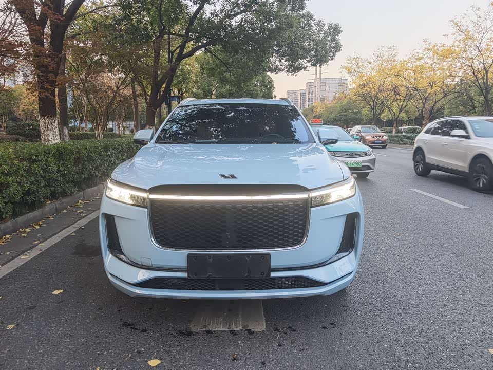 Li Auto Ideal ONE