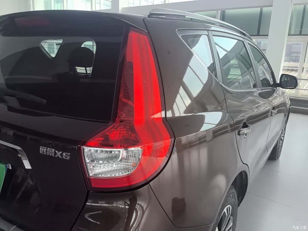 Geely X6, 2017 8