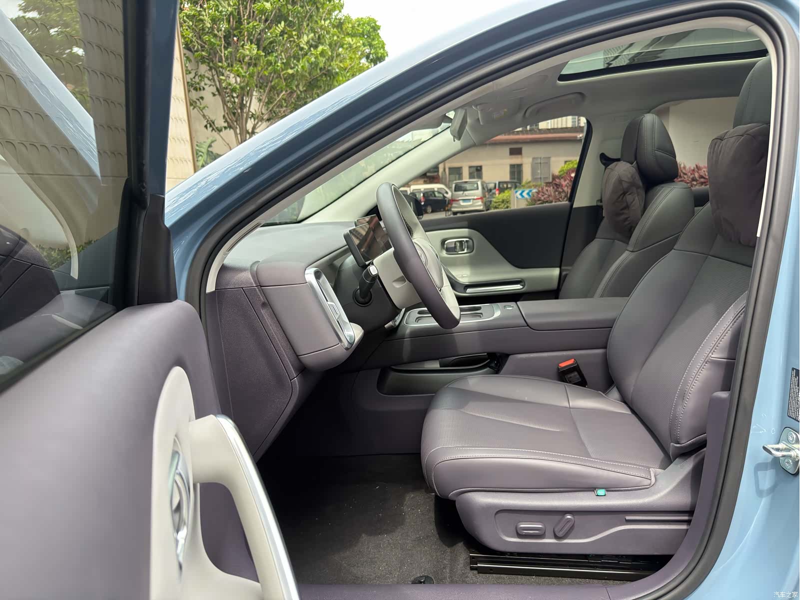 Leapmotor B01, 2025 10