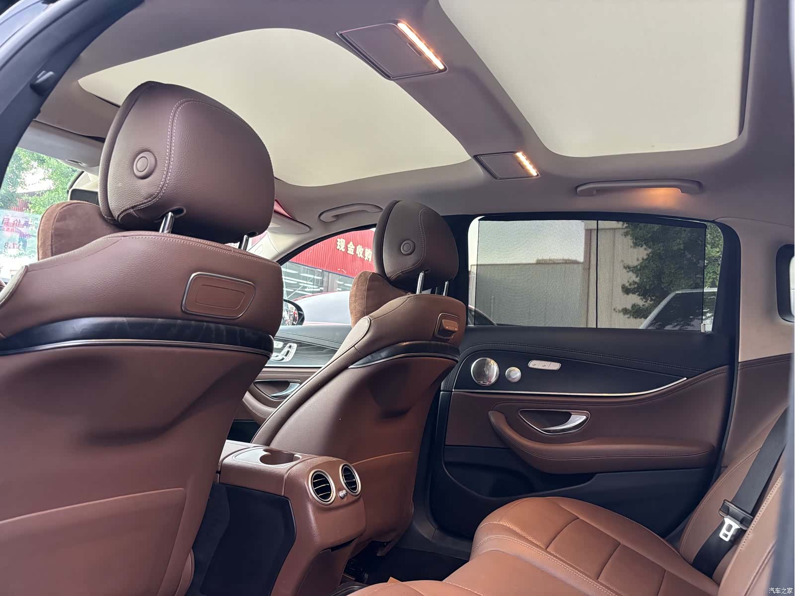 Mercedes-Benz E-Class, 2018 4