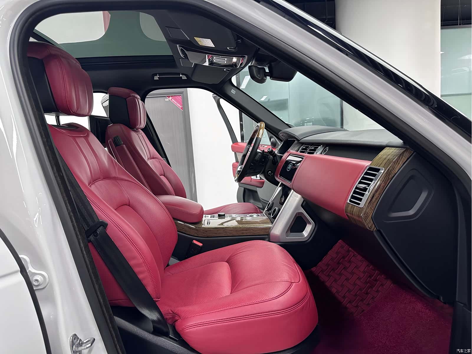 Land Rover Range Rover, 2020 16