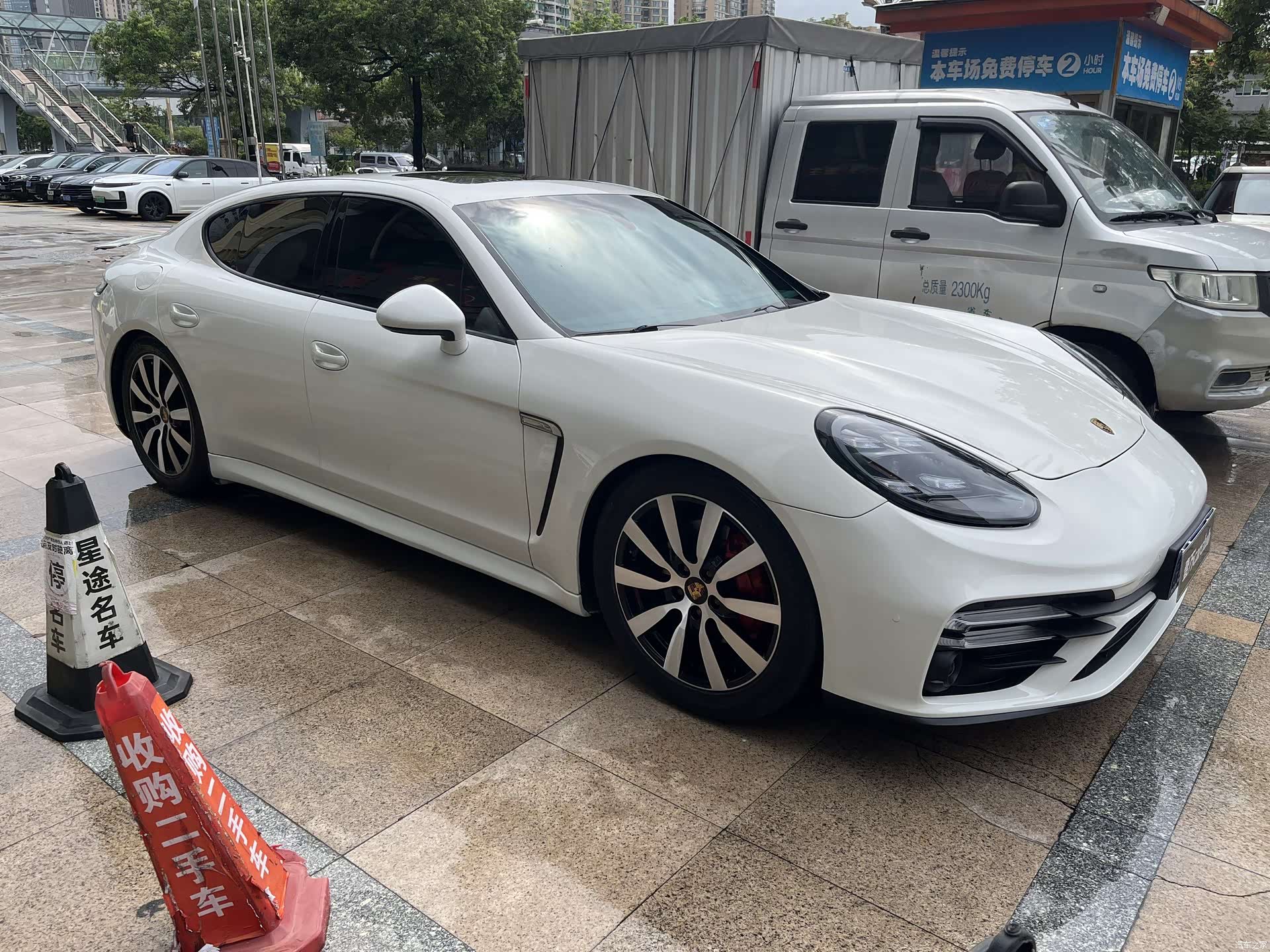 Porsche Panamera, 2011 3