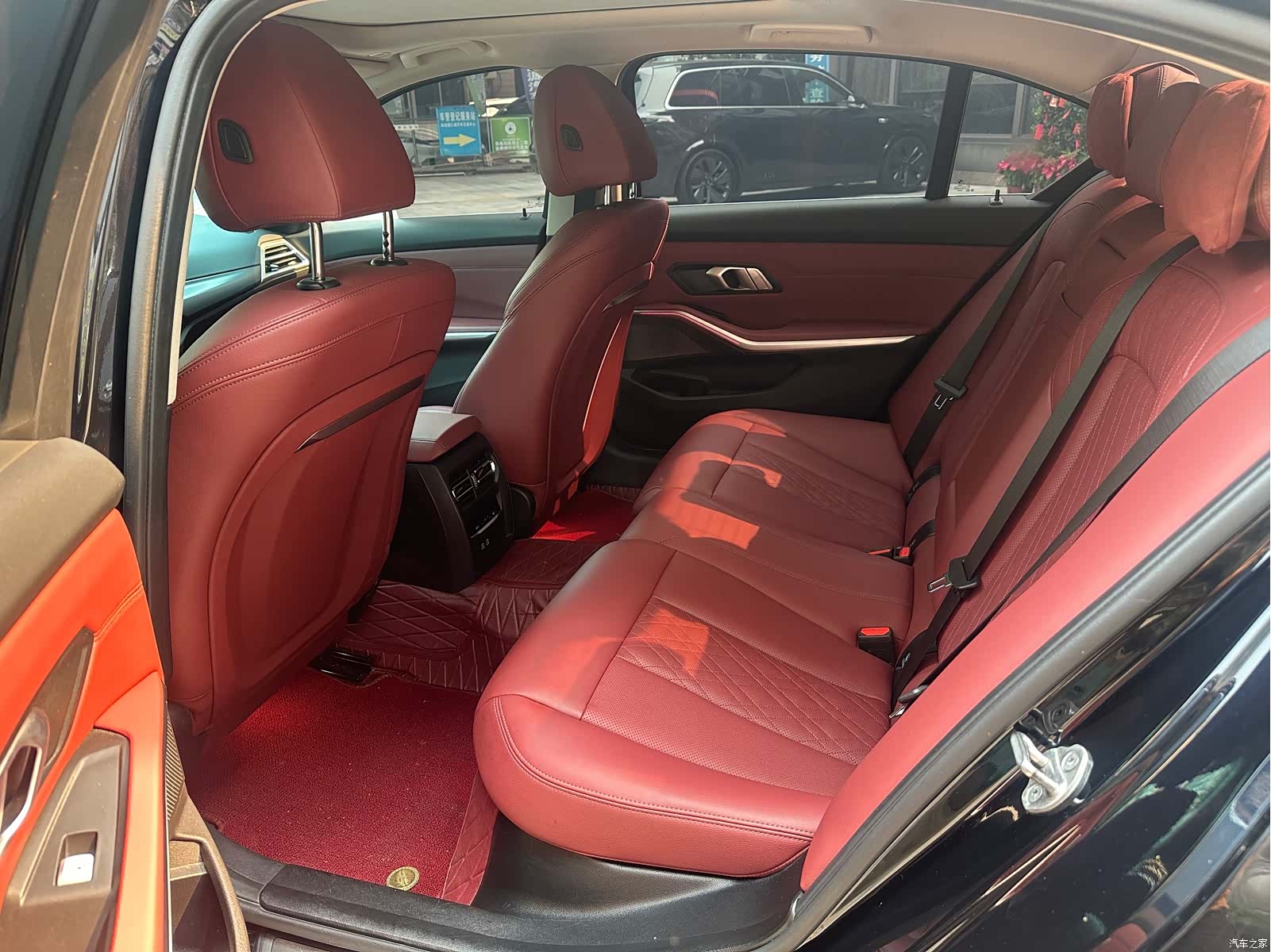 BMW i3, 2025 все фото