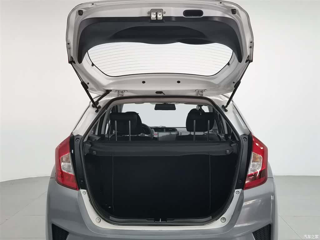 Honda Fit, 2017 16