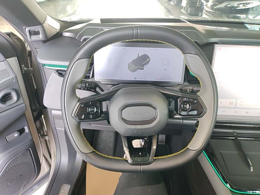 Lynk & Co 02, 2024 11