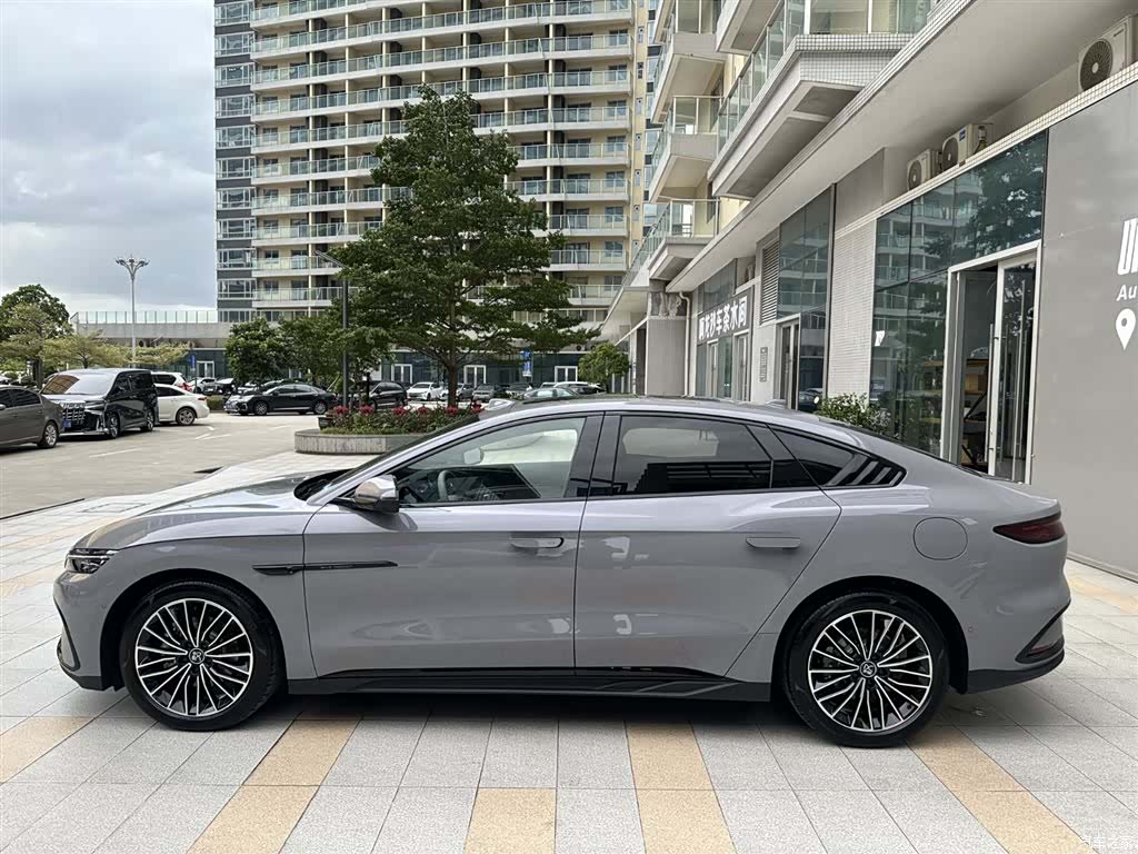 BYD Han, 2025 4