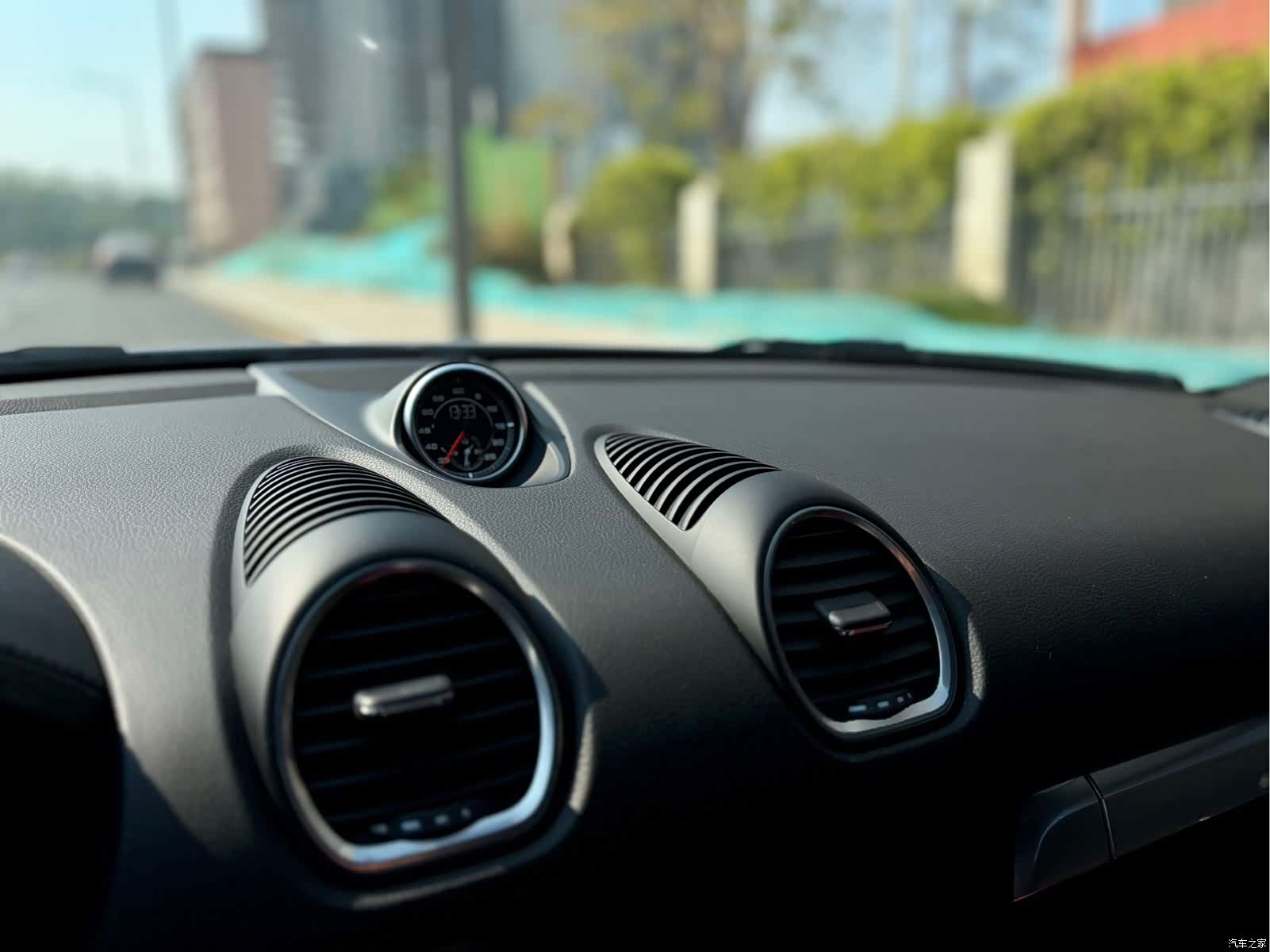 Porsche Cayman, 2017 15