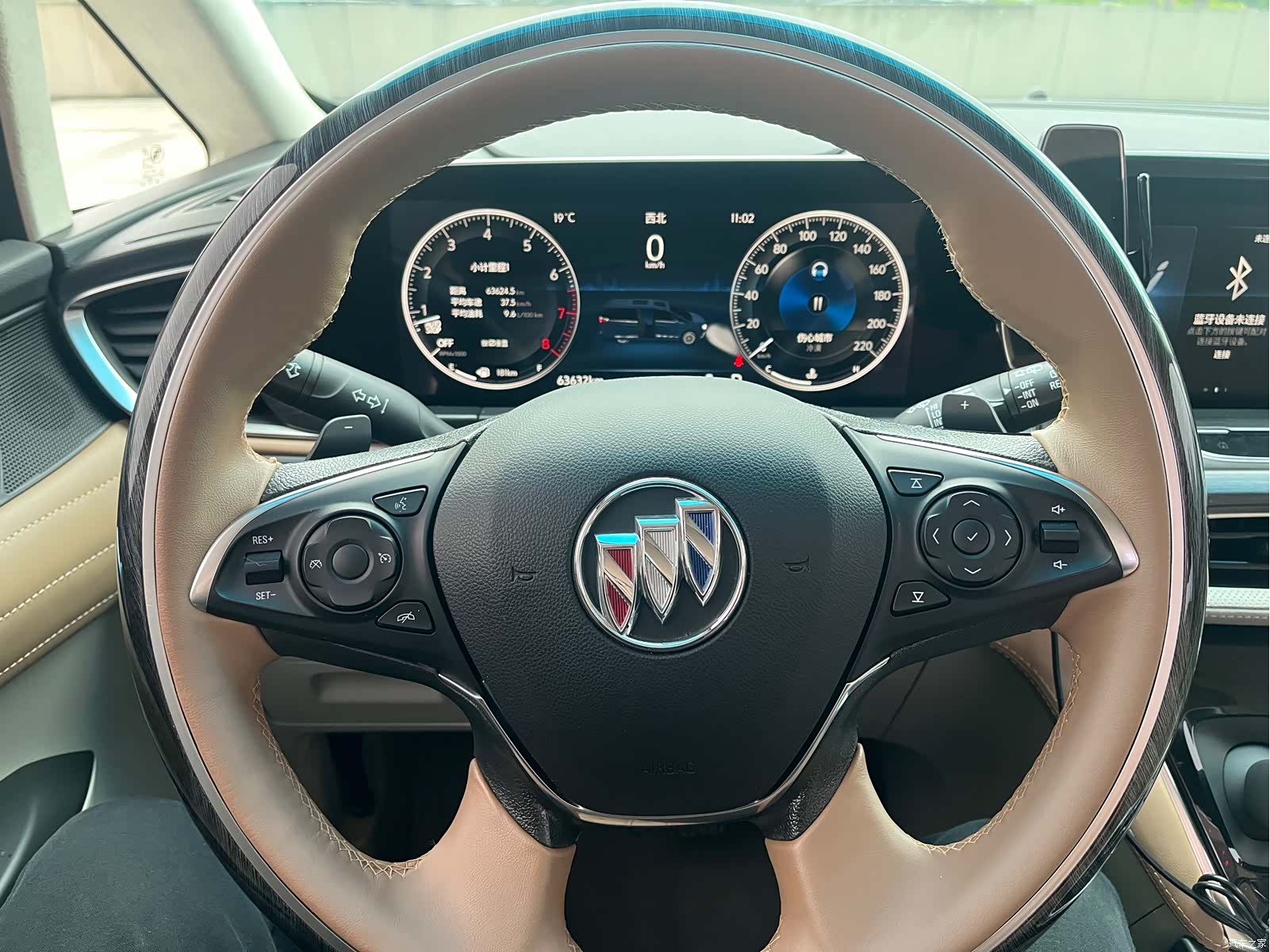 Buick GL8, 2022 11