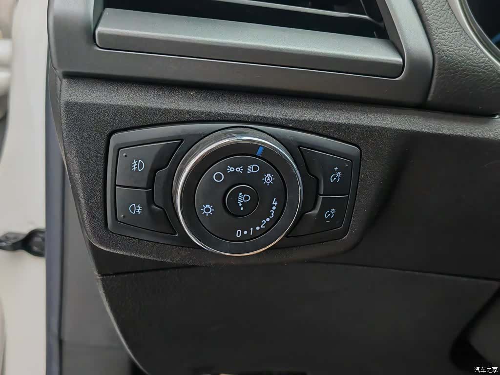 Ford Mondeo, 2015 21