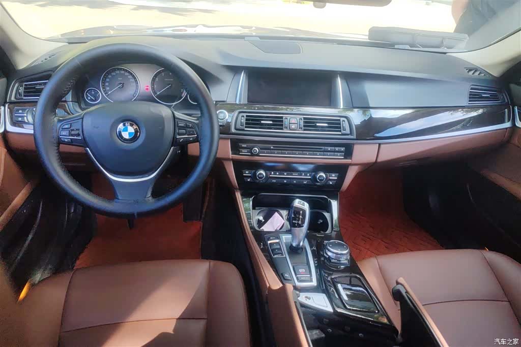 BMW 5 Series, 2016 12
