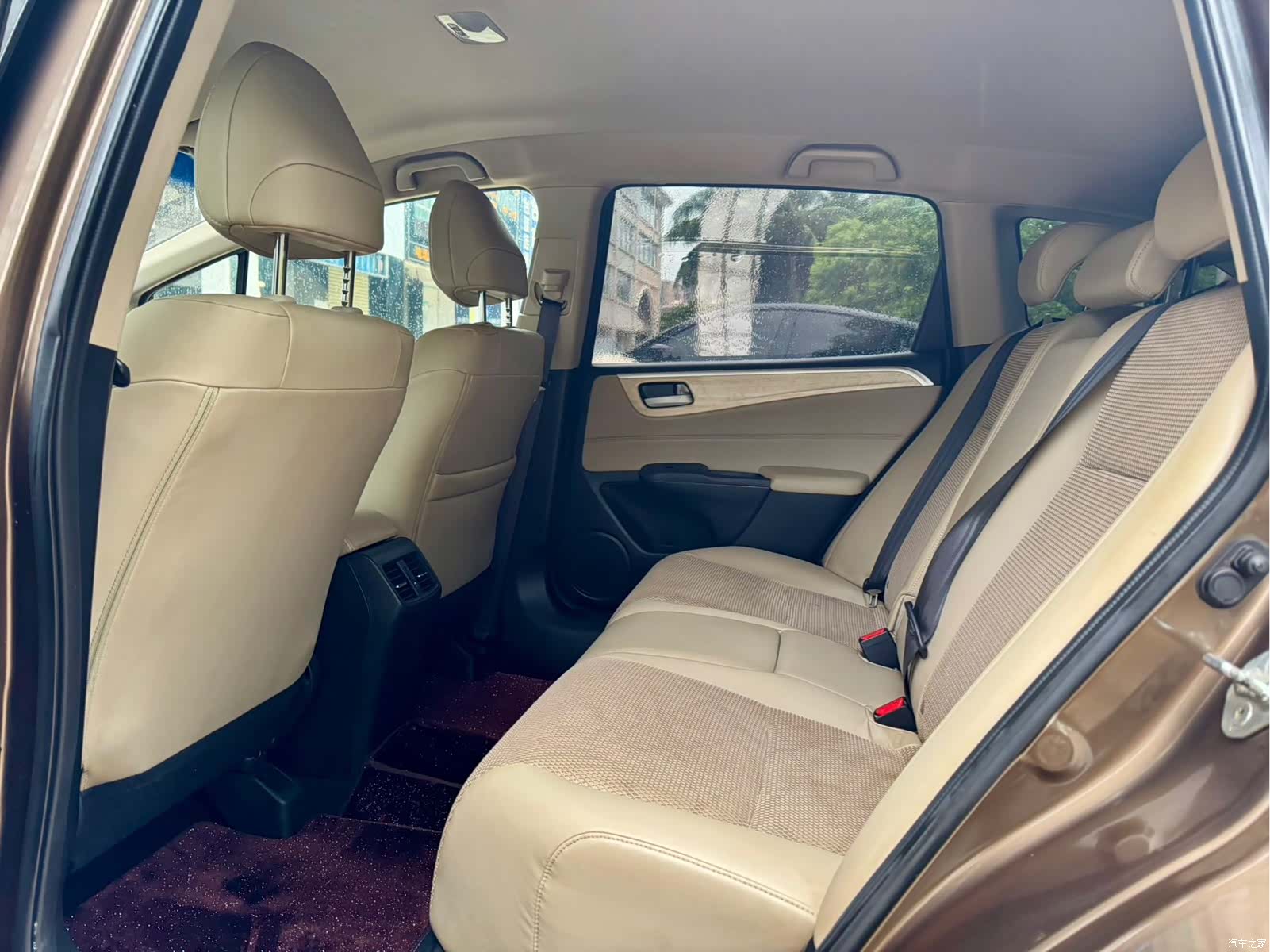 Honda Jade, 2014 8