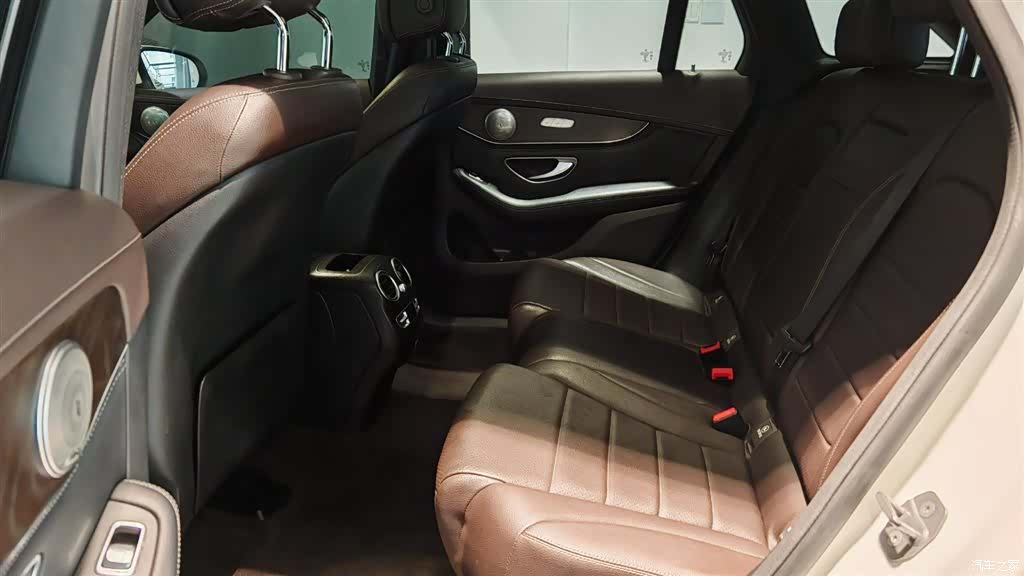 Mercedes-Benz GLC, 2020 9