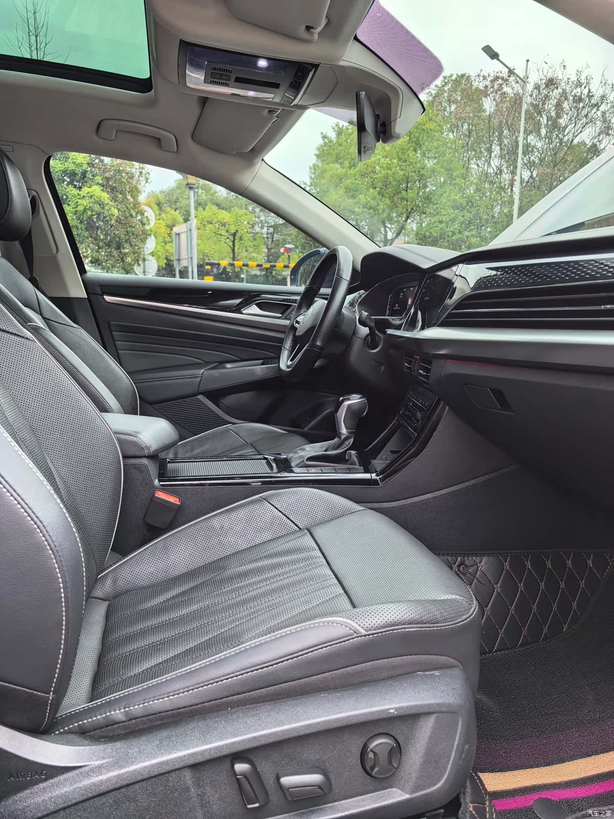 Volkswagen Passat, 2022 12