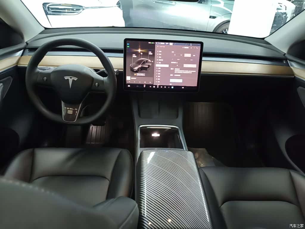 Tesla Model Y, 2022 6