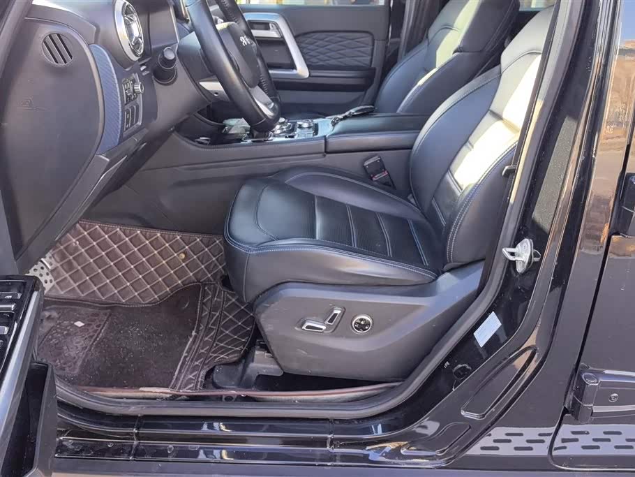 Beijing BJ40