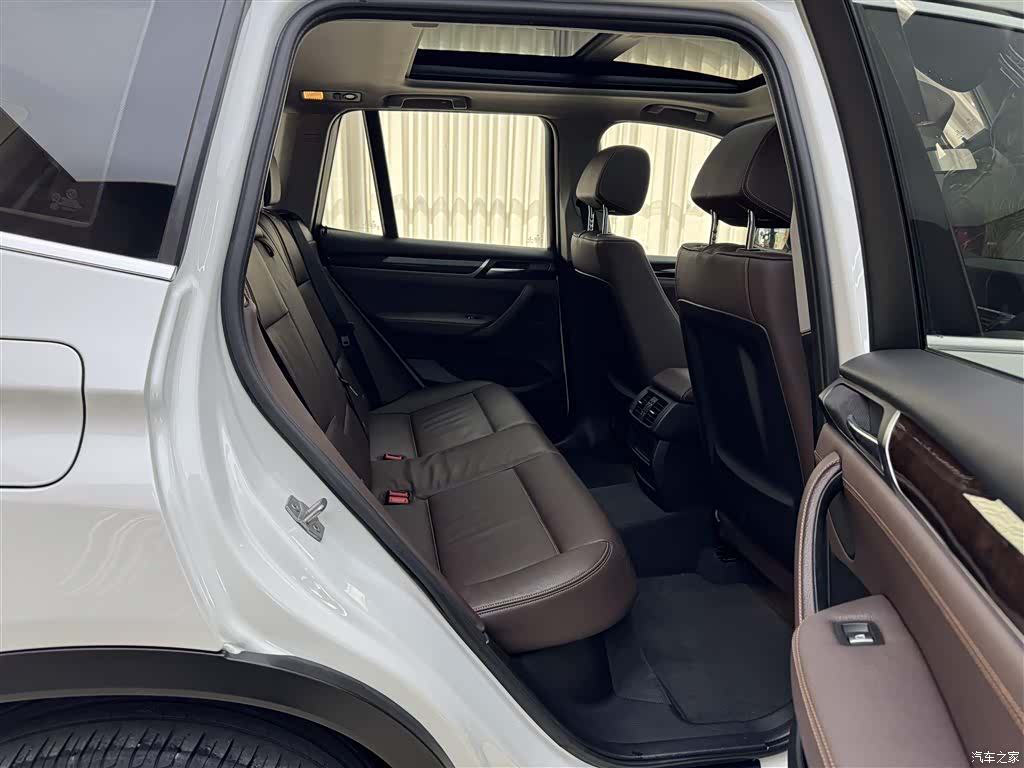 BMW X3, 2015 13