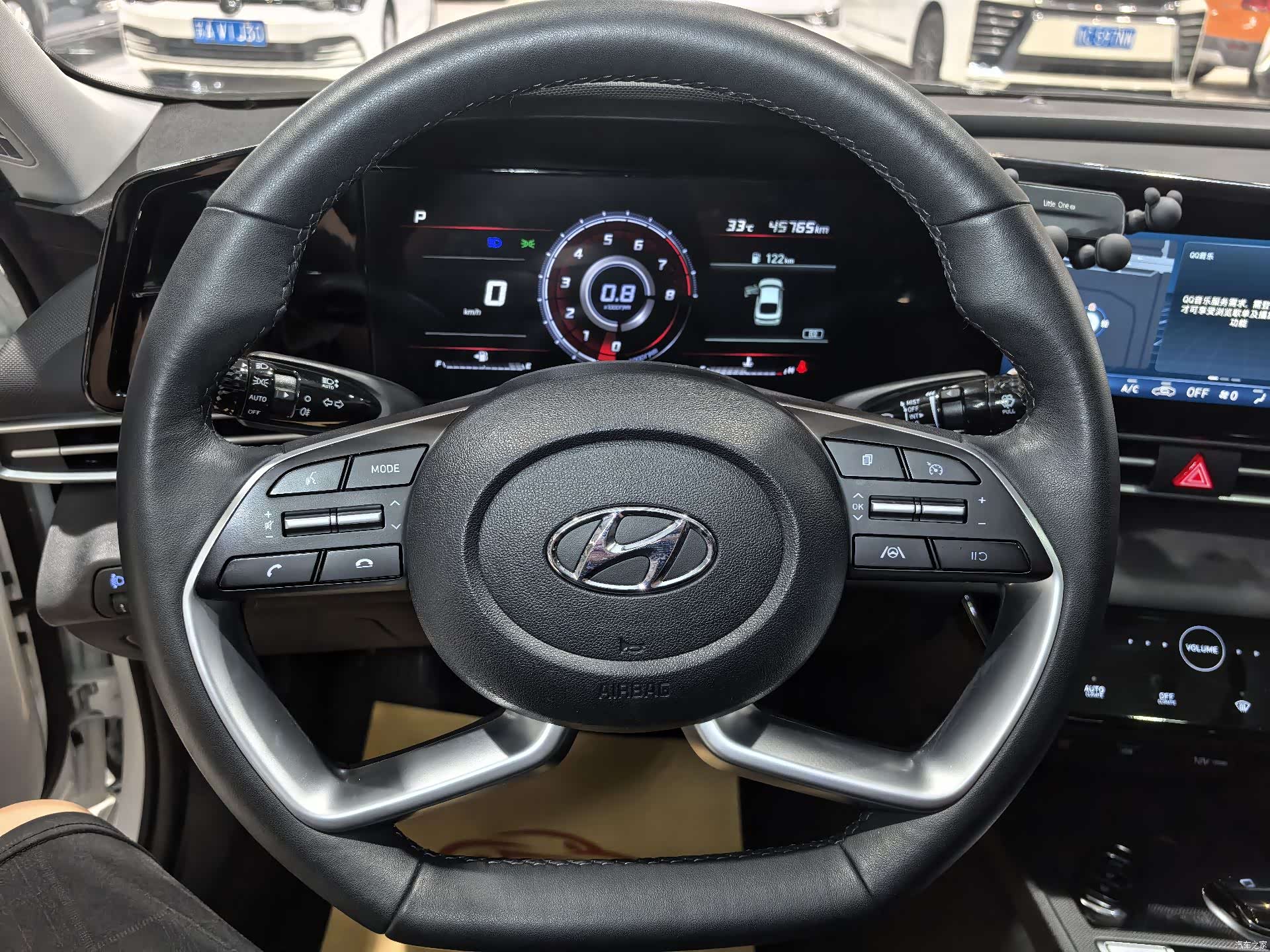 Hyundai Elantra, 2023 11