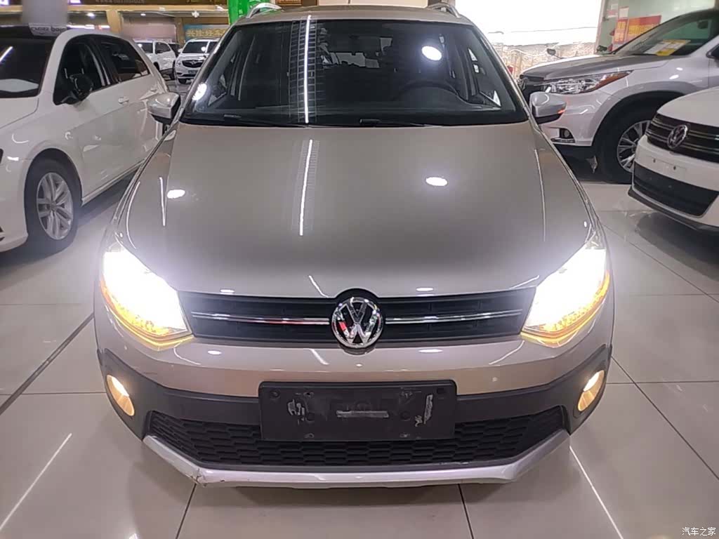 Volkswagen Polo, 2016 3