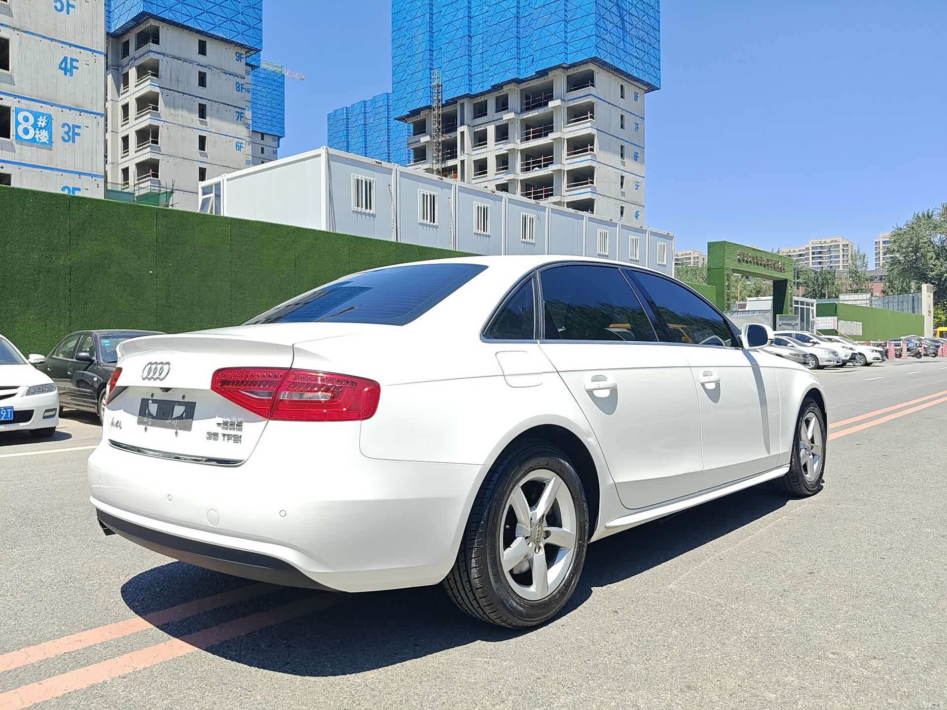 Audi A4L, 2015 7