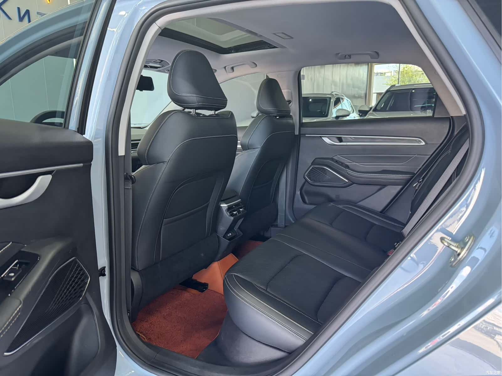 Geely Emgrand, 2023 6