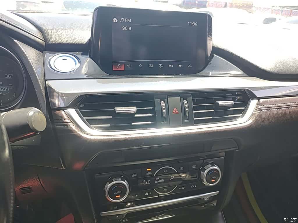 Mazda Atenza, 2018 13